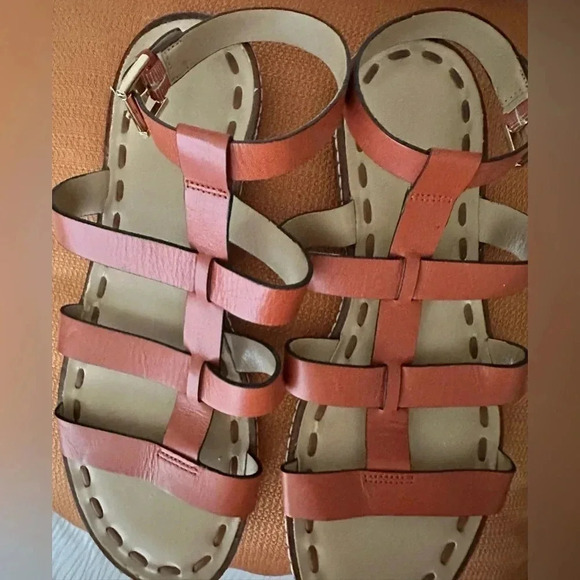 Michael Kors Fallon Flat Gladiator Sandal - Picture 3 of 6